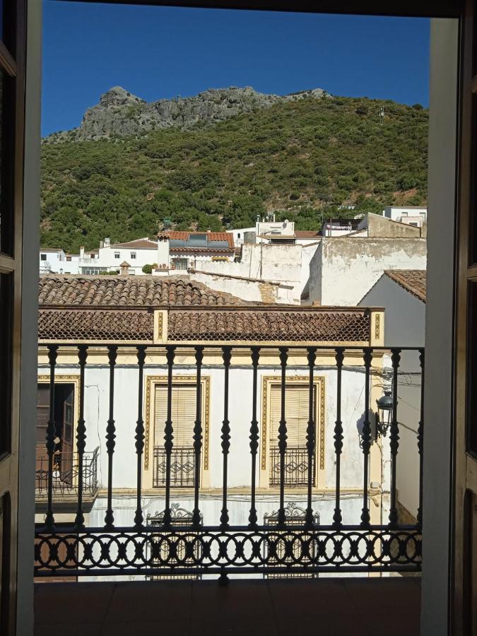 Pension La Sierra Cortes de la Frontera Exteriör bild