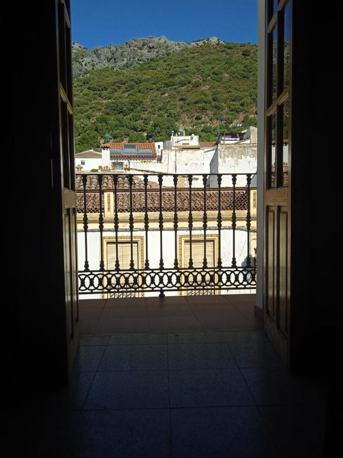 Pension La Sierra Cortes de la Frontera Exteriör bild